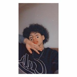 Meet your Posher, Joni